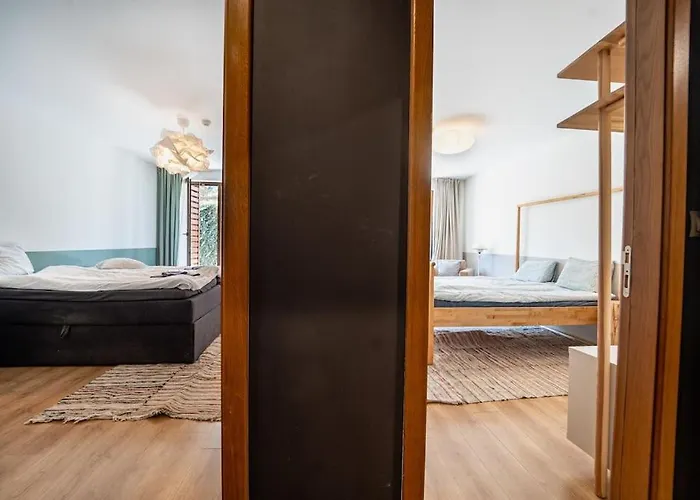 Host2u New 2 Bd, Fireplace, Free Parking Daire Bansko