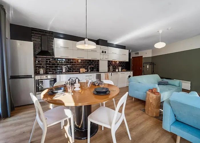 Daire Host2u New 2 Bd, Fireplace, Free Parking