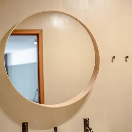 Host2u New 2 Bd, Fireplace, Free Parking Banszko