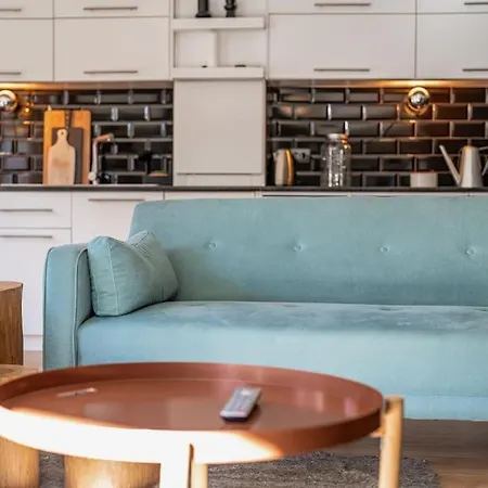 Host2u New 2 Bd, Fireplace, Free Parking * Banszko