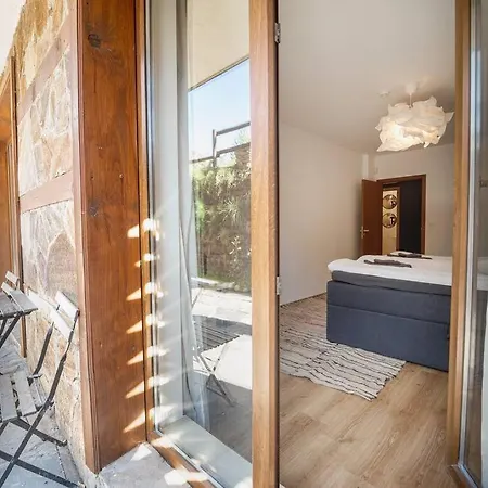 Host2u New 2 Bd, Fireplace, Free Parking