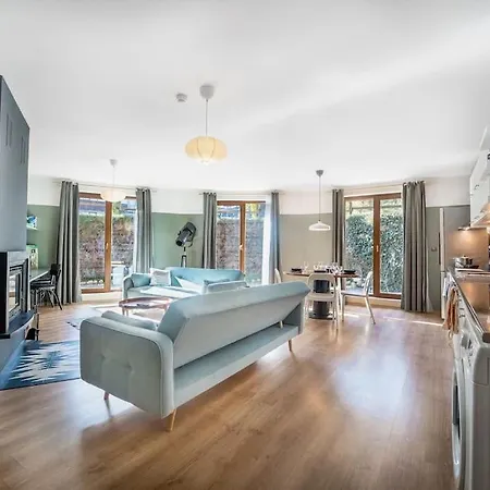 Host2u New 2 Bd, Fireplace, Free Parking