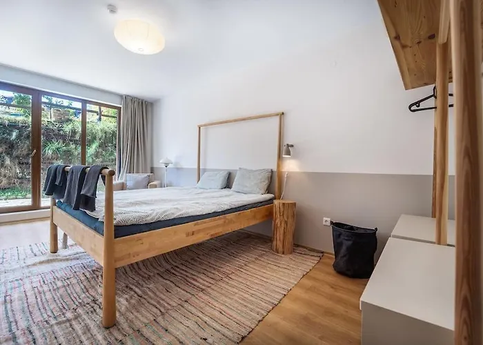 Host2u New 2 Bd, Fireplace, Free Parking *